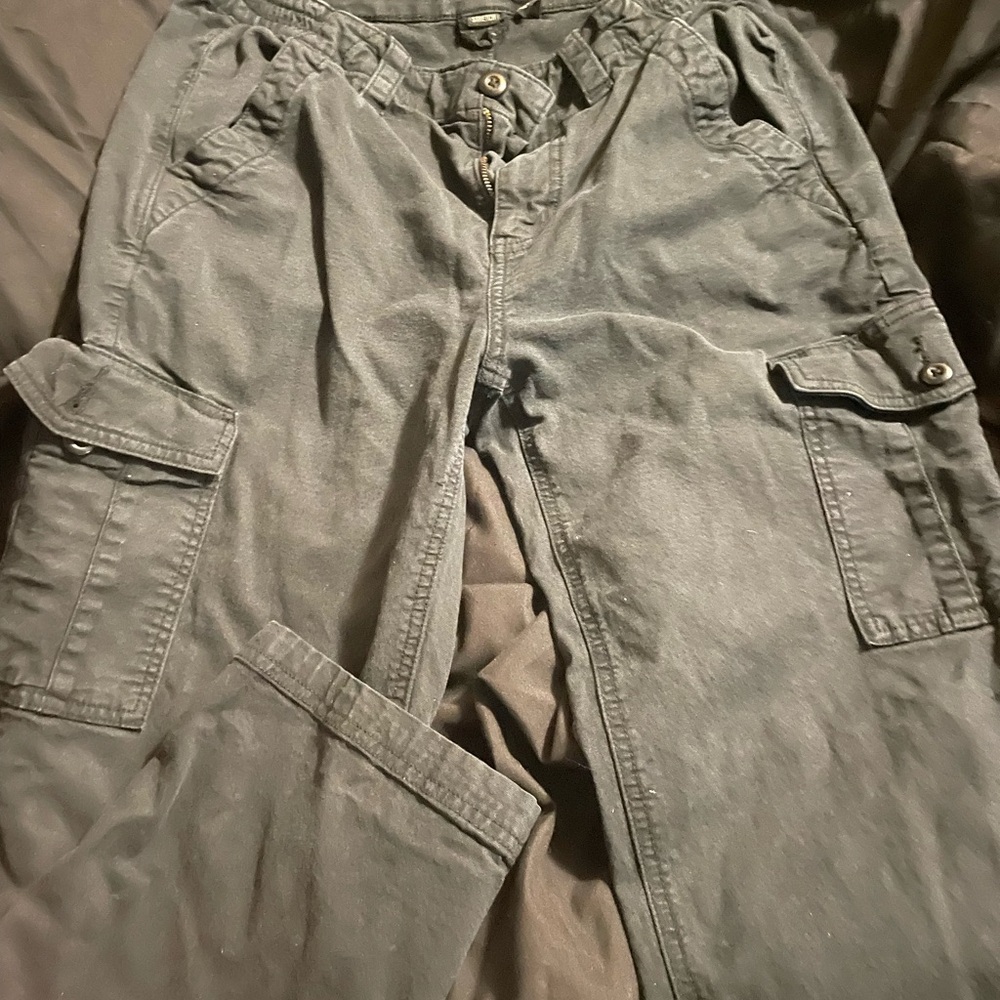 Women’s cargo pants